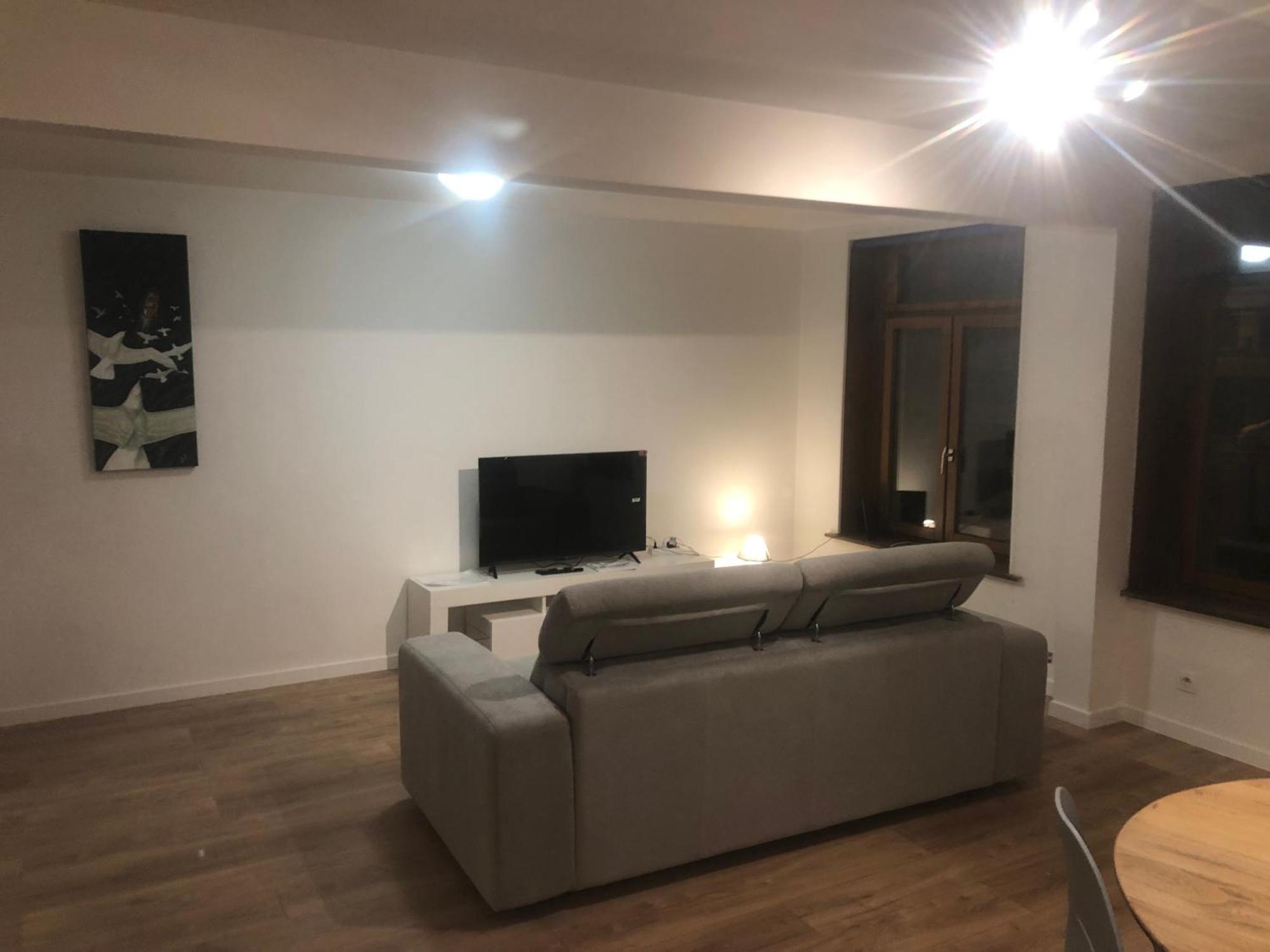 Logement Avec Deux Appartements Sur Deux Etages Wormhout Esterno foto